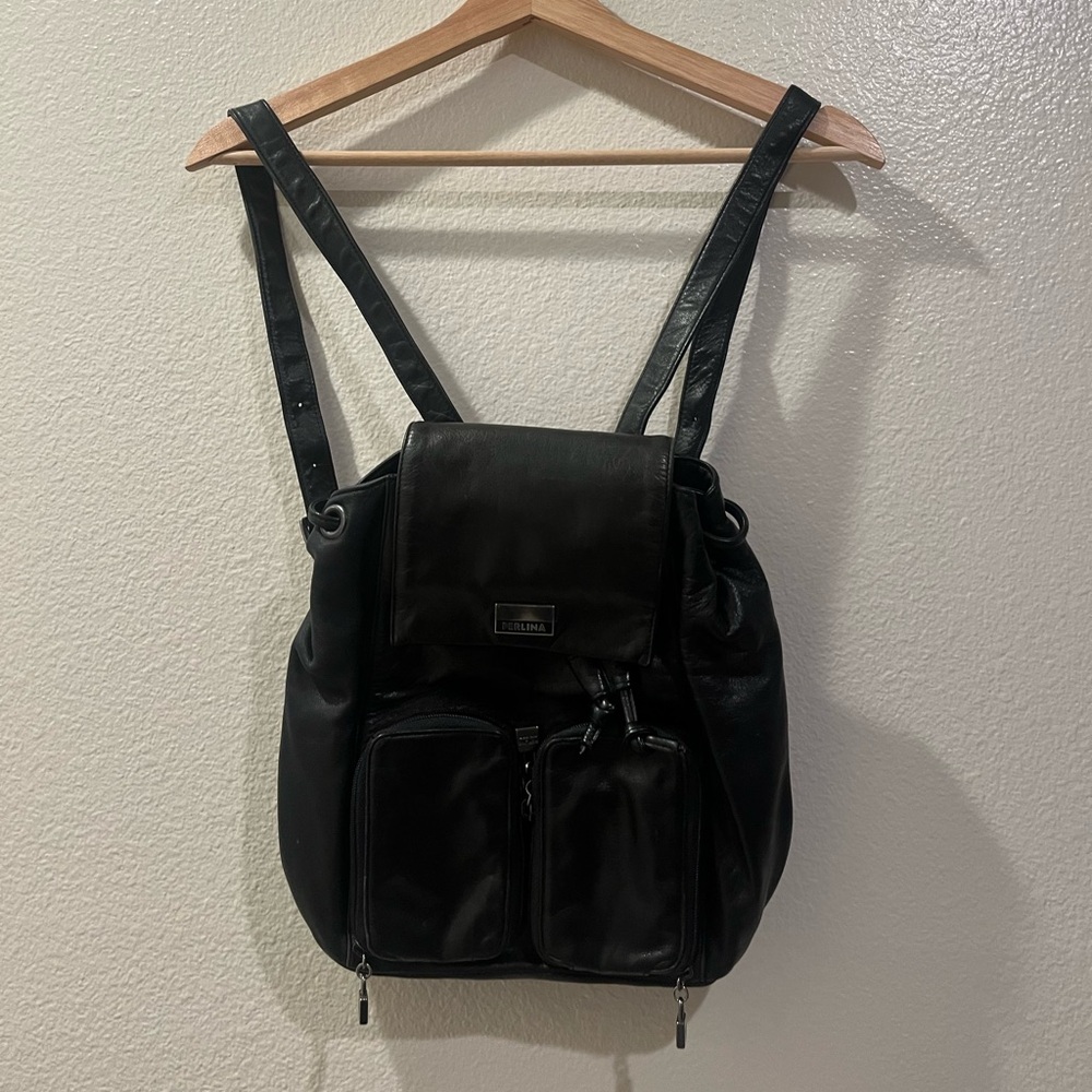 Perlina New York Black Leather backpack - 2 liter size